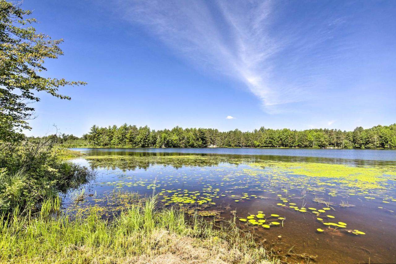 Simple Cranberry And Wine Farm Home With Fire Pit! Eagle River Zewnętrze zdjęcie